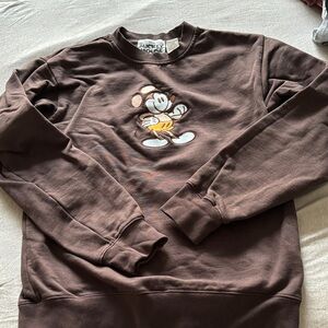 Disney Brown Mickey Mouse crewneck XS